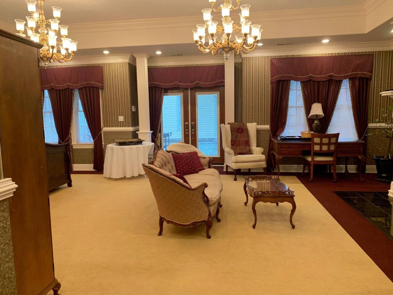 Bed and Breakfast The Lake Manor Morgantown Zewnętrze zdjęcie